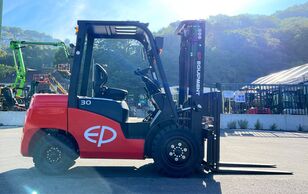 柴油叉车 EP Equipment CPCD30T8