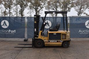 电动叉车 Caterpillar EP25