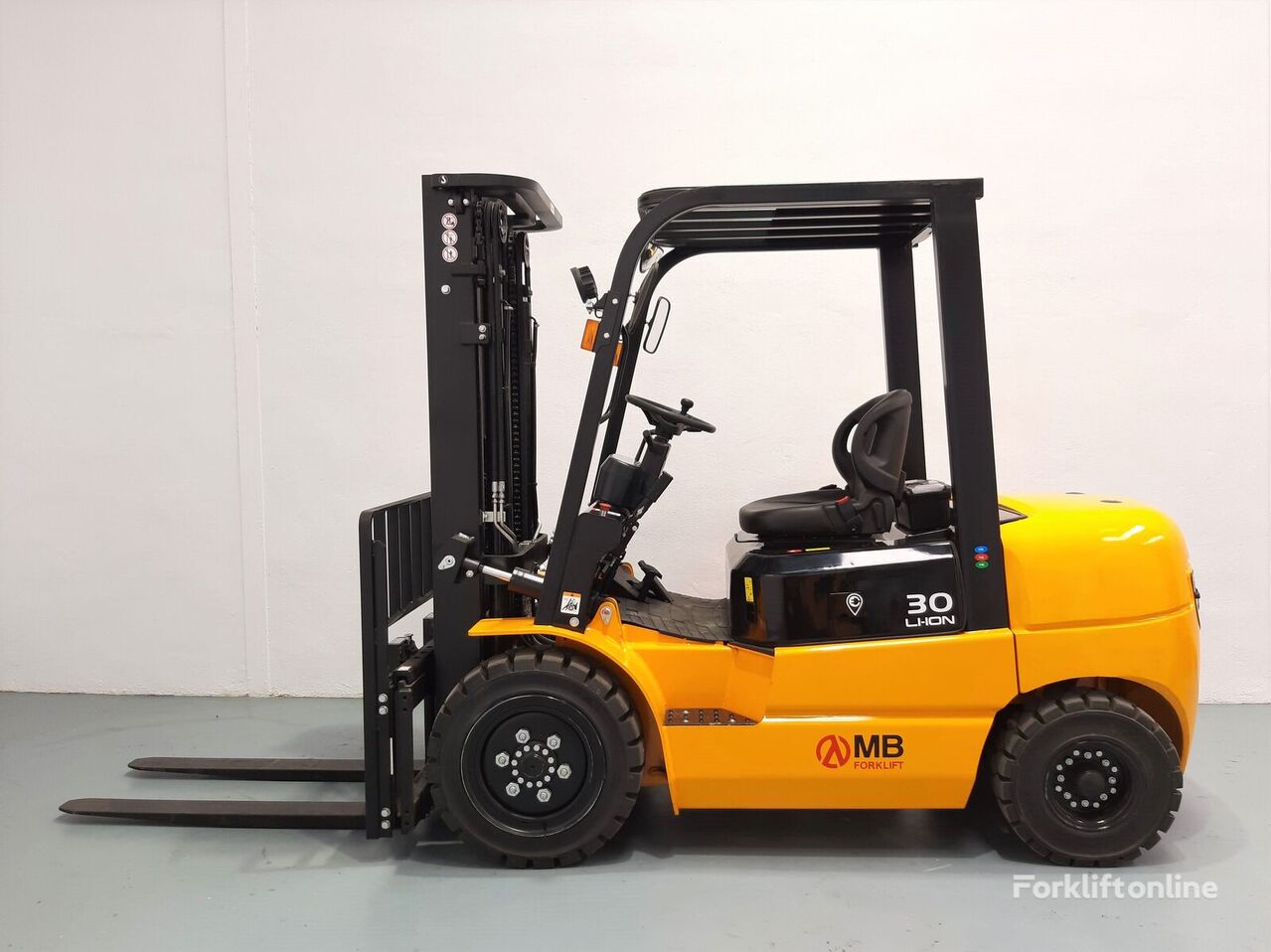 电动叉车 MB Forklift EFL302